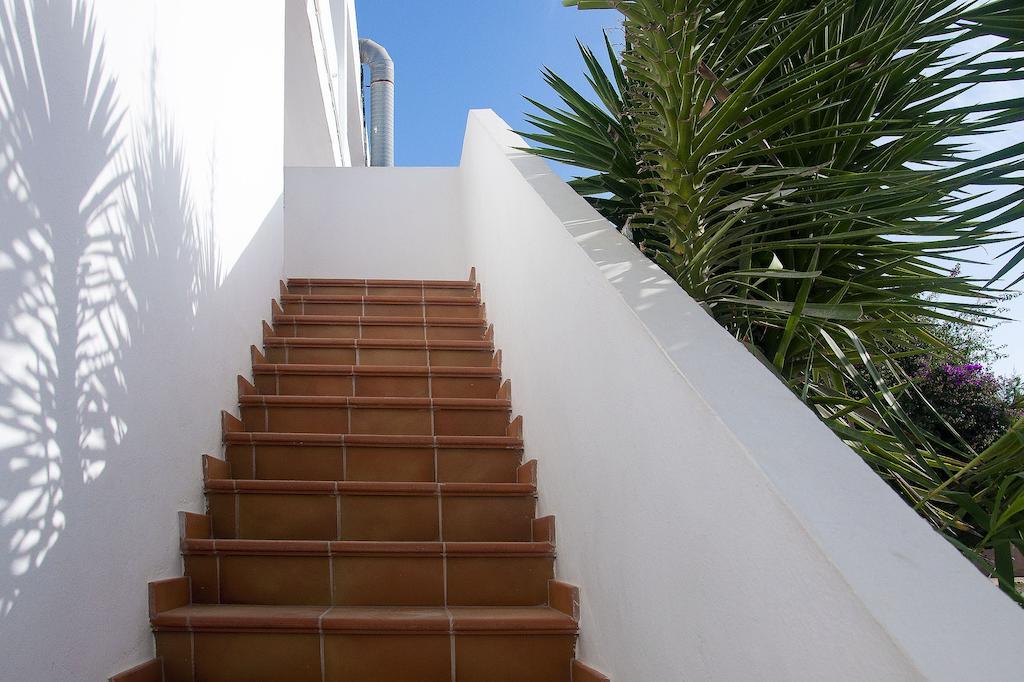 Apartamentos Pou Des Pujols Exterior photo
